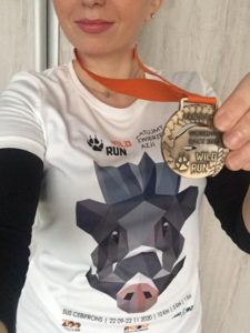 Biegaczka w Wild Run 2020 z Wrocławia. fot. Monika Szubert